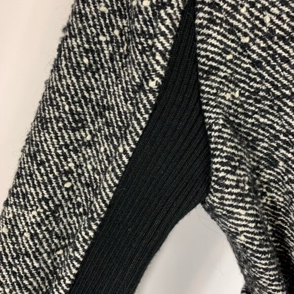 Express Black White Tweed Coat Short Sz Medium - Picture 5 of 8